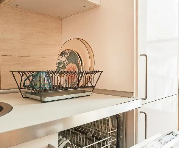 Spacious In The Perfect Location, By Timecooler Lejlighed Lisboa