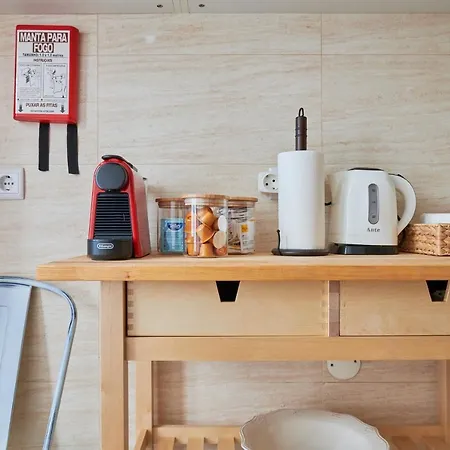 Apartment Spacious In The Perfect Location, By Timecooler Lisbon