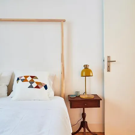 Spacious In The Perfect Location, By Timecooler Lisbon