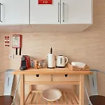 Διαμέρισμα Spacious In The Perfect Location, By Timecooler *