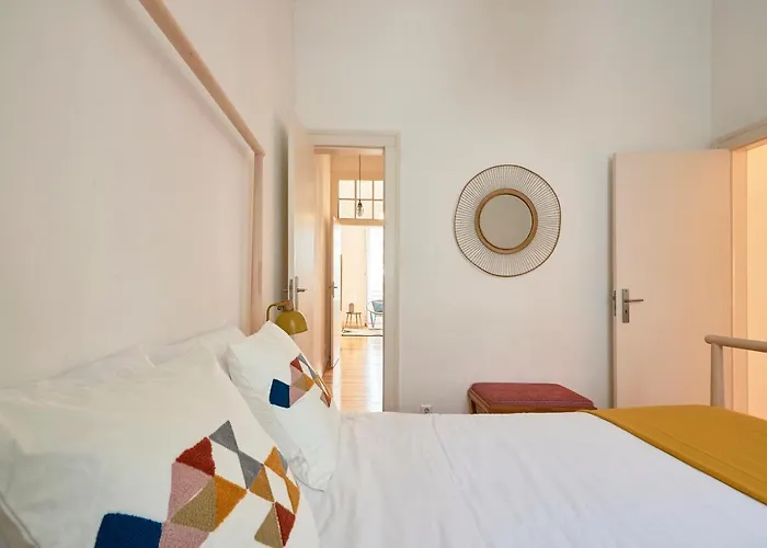 Spacious In The Perfect Location, By Timecooler *