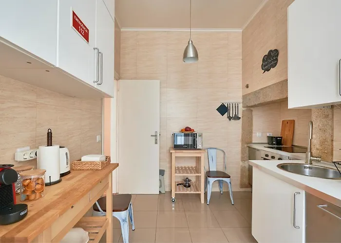 公寓 Spacious In The Perfect Location, By Timecooler Lisboa