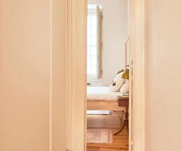 公寓 Spacious In The Perfect Location, By Timecooler Lisboa