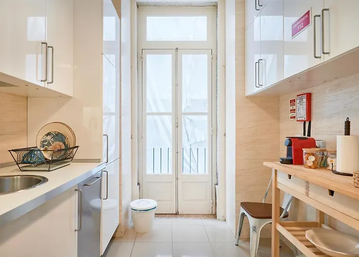 Spacious In The Perfect Location, By Timecooler 公寓